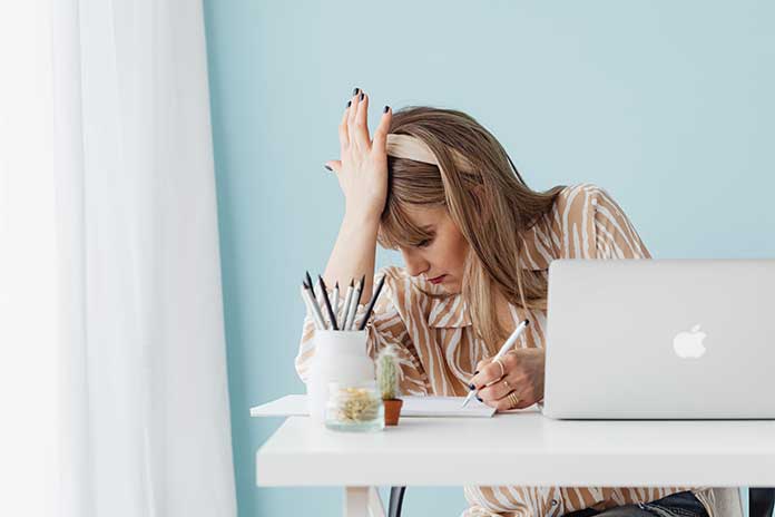 3-Signs-Of-Work-from-Home-Burnout