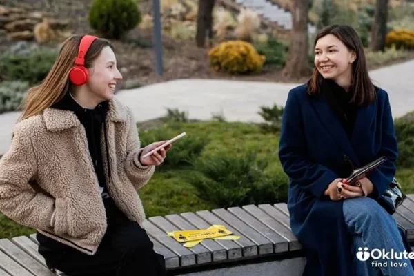 The Connection Between Emotional Intelligence and Meaningful Conversations