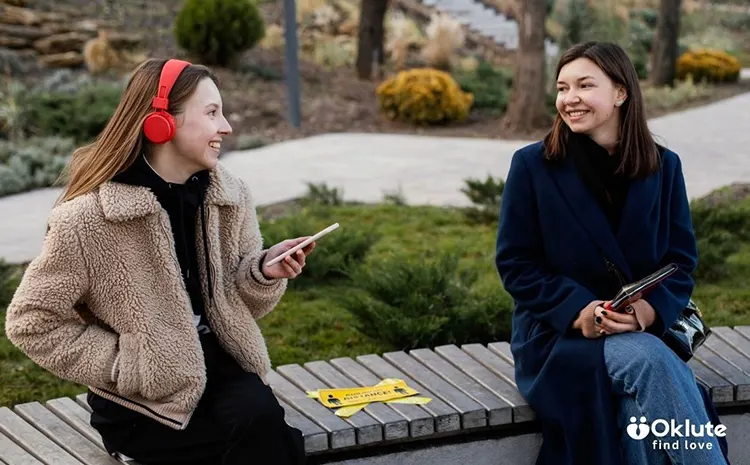 The Connection Between Emotional Intelligence and Meaningful Conversations